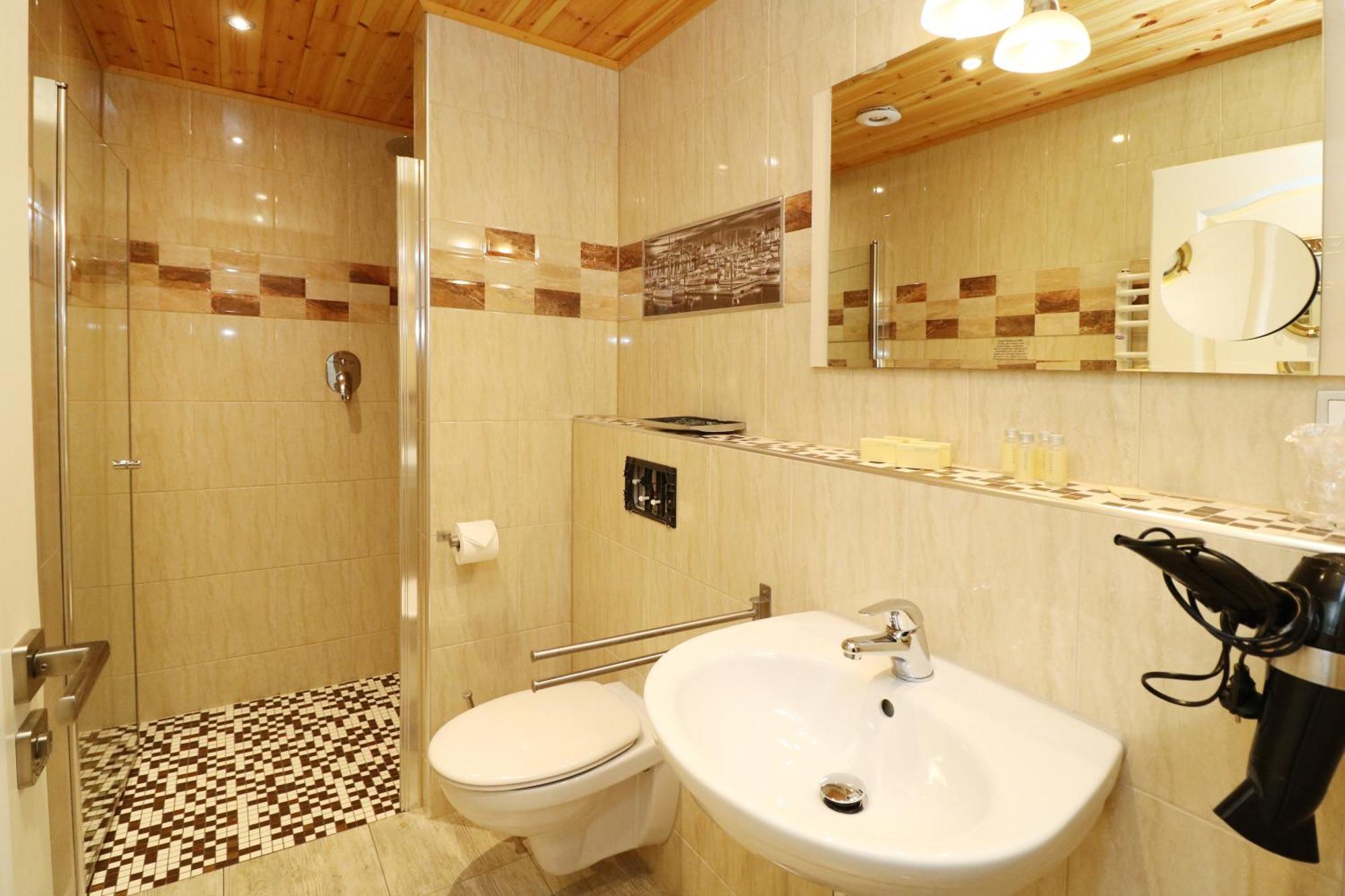 Hotel Wald & Meer 코세로우 외부 사진
